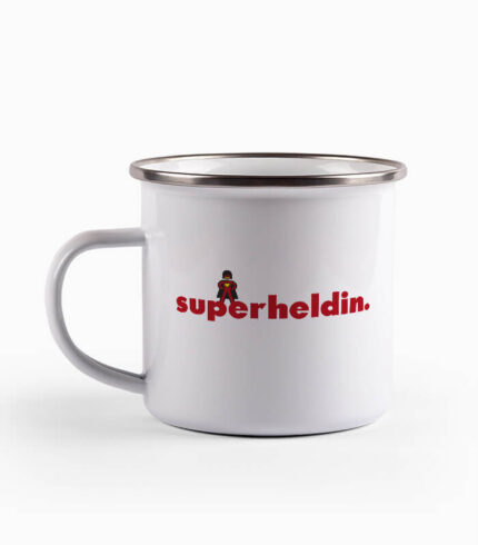 Tasse superheldin.